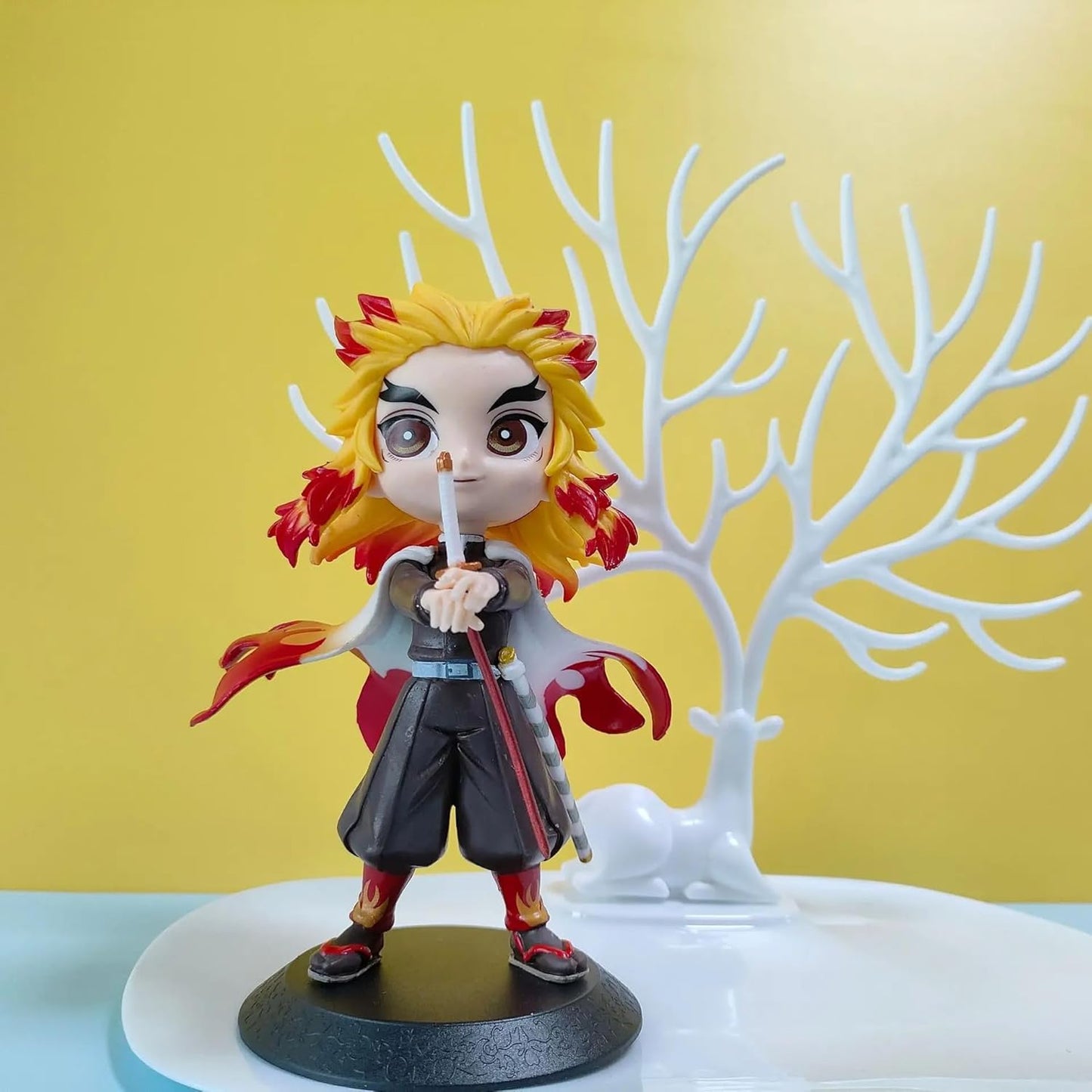 Tinion™ Rengoku Kyojuro Action Figure – 15cm Demon Slayer Collectible Toy for Desk, Car, Cake & Display